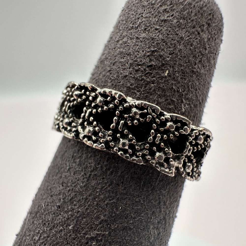 Vintage 90s Brutalist Silver Tone Textured Band Ring Modernist Fashion Jewelry